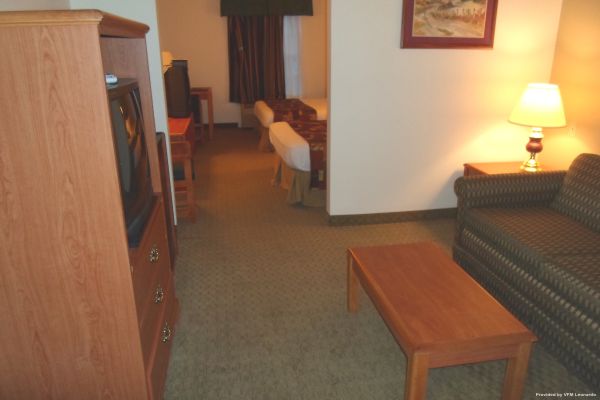 MAGNUSON HOTEL COUNTRYSIDE-ADAIRSVILLE (Adairsville)
